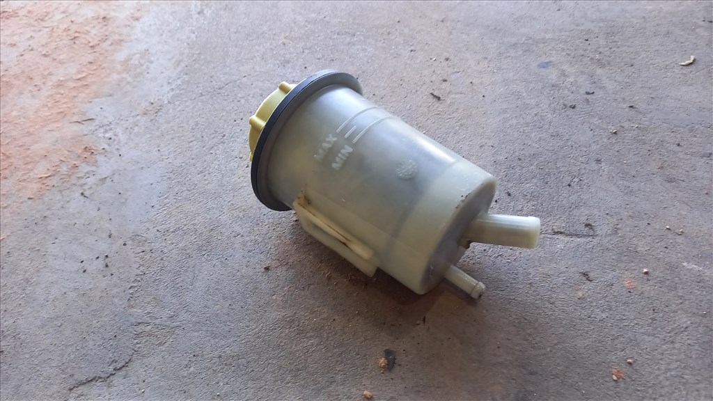 Ford Transit Tranzit MK6 MK7 Szervóolaj szervó olaj tartály kupak 4896 yc153r700aa 2. kép