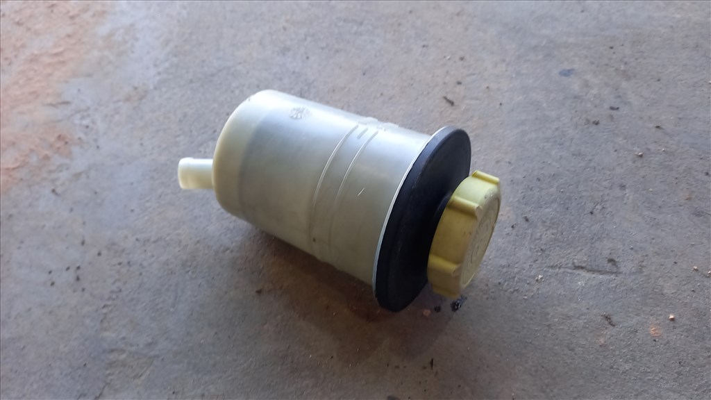 Ford Transit Tranzit MK6 MK7 Szervóolaj szervó olaj tartály kupak 4896 yc153r700aa 3. kép