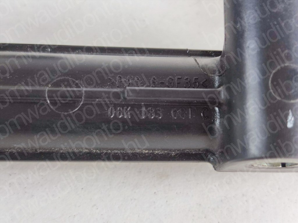 AUDI A4 B9 (8W2, 8WC)  2.0 TFSI Közösnyomócső (06K133031) 2. kép