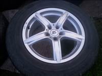  17" VW Tiquan alufelni, rajta 235/65 használt Semperit téli gumi 