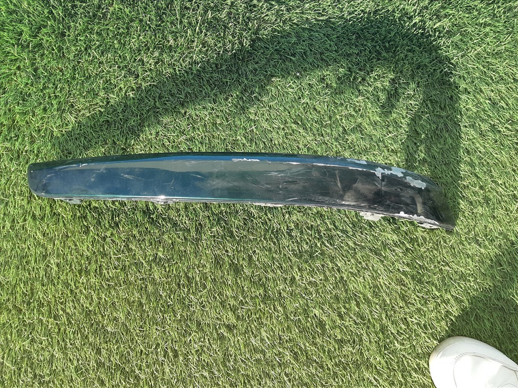 Bontásra: Opel Astra H Enjoy 1.6 benzin, hátsó lökhárító bal oldlai díszléc, lökhárító ív  13122009 375768302 1. kép