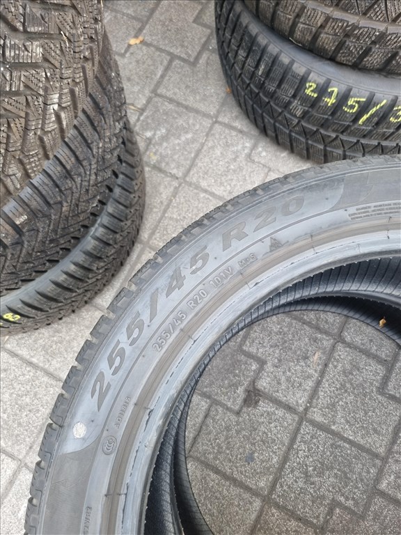  255/4520" újszerű Pirelli Scorpion Winter téli gumi 2db  5. kép