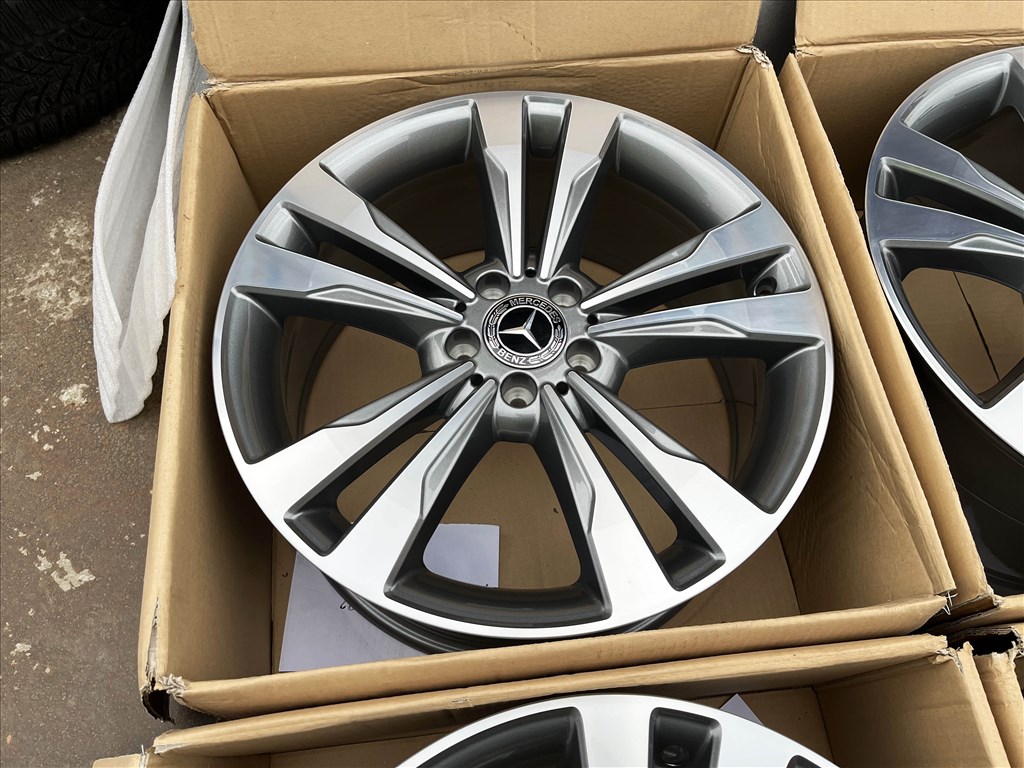 Mercedes W222 19" 5x112 gyári bicolor alufelni 19 coll W212 W213 W218 3. kép