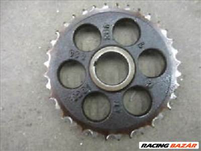 Mercedes E-osztály W124 Vezérmű kerék m102 1020520201