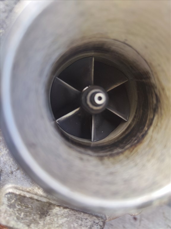 Audi A6 C5 Passat B5 B5.5 GT2052V és vnt20 turbó  3. kép