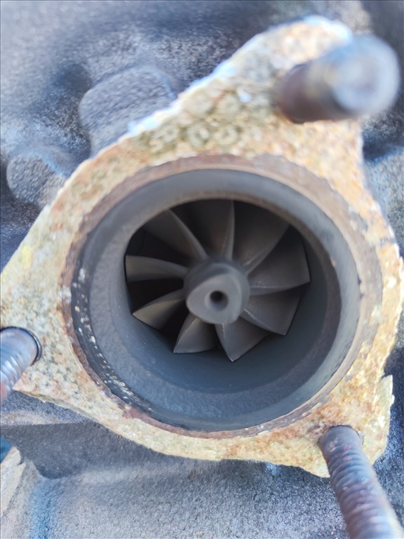 Audi A6 C5 Passat B5 B5.5 GT2052V és vnt20 turbó  5. kép