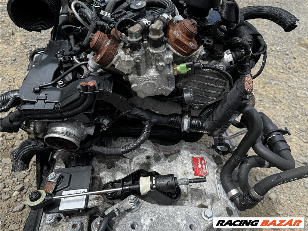 Volvo V70 XC60 D3 2.0D motor D5204T3-kódu 5. kép