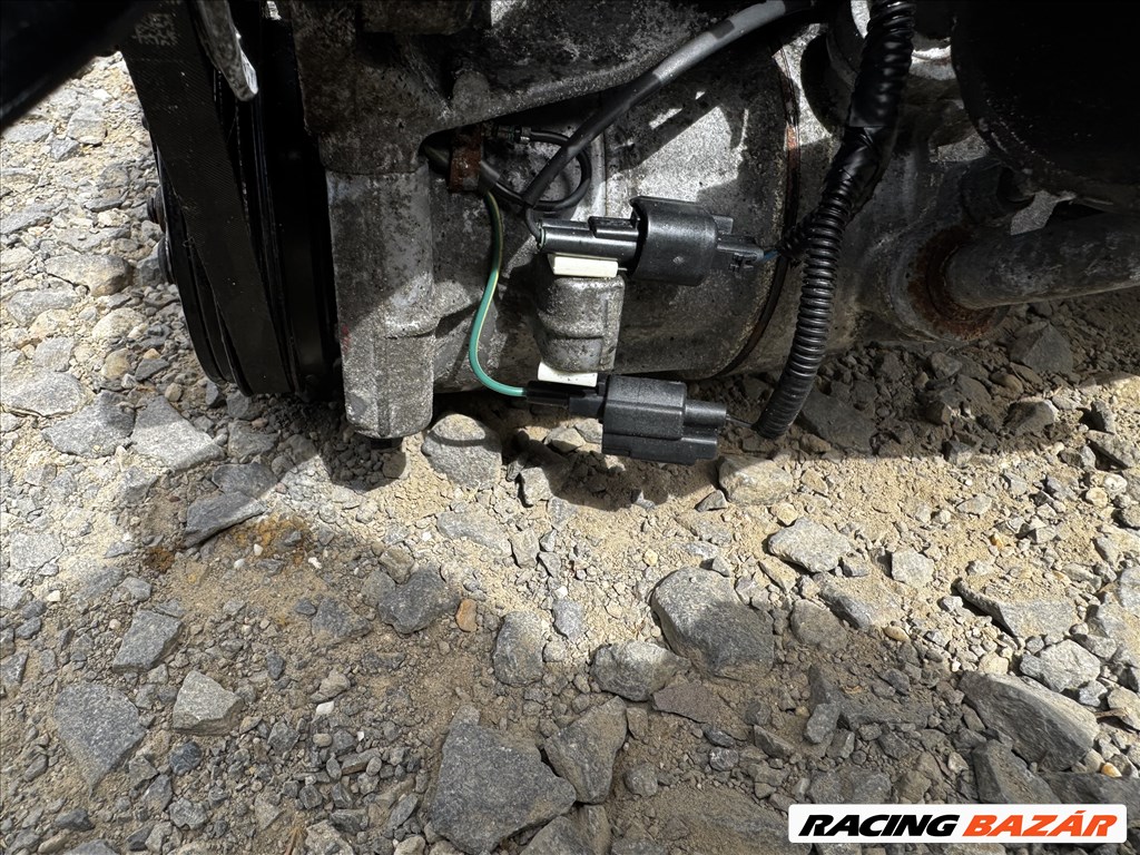 Volvo V70 XC60 D3 2.0D motor D5204T3-kódu 8. kép