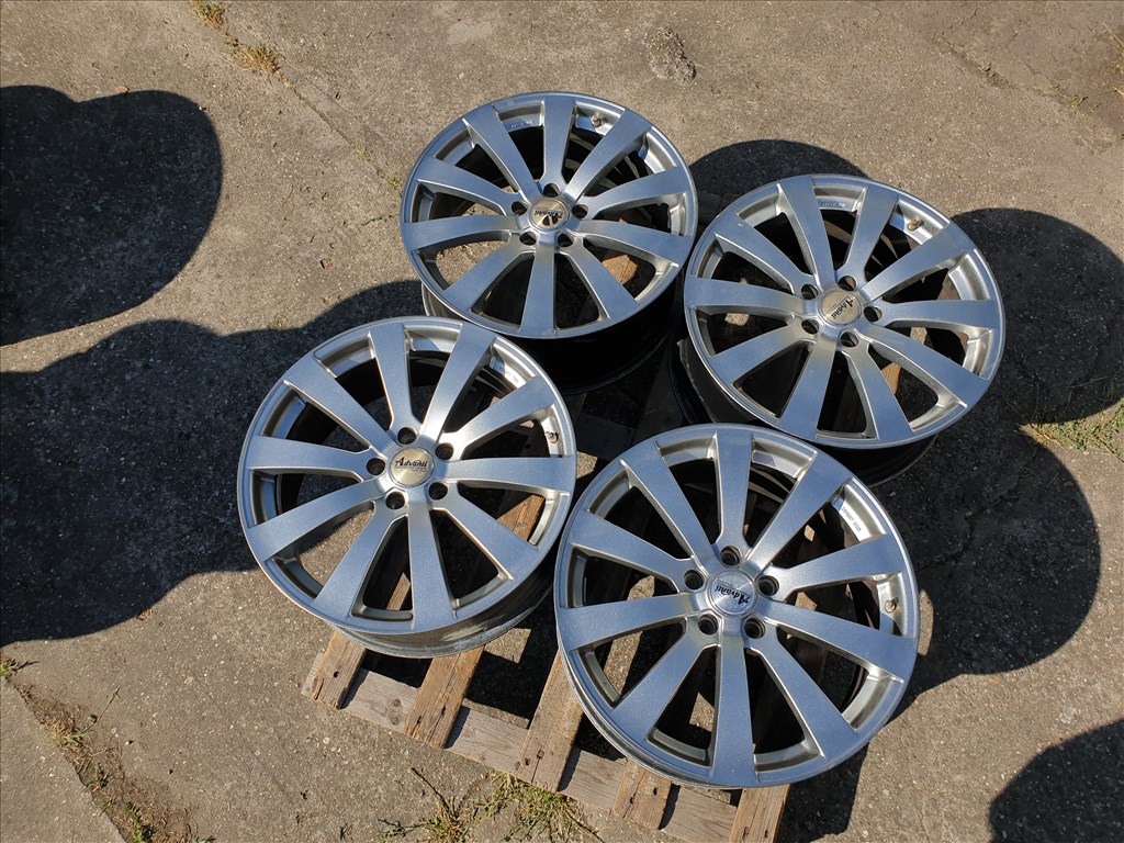 19" 5x114,3 Advanti Racing 1. kép