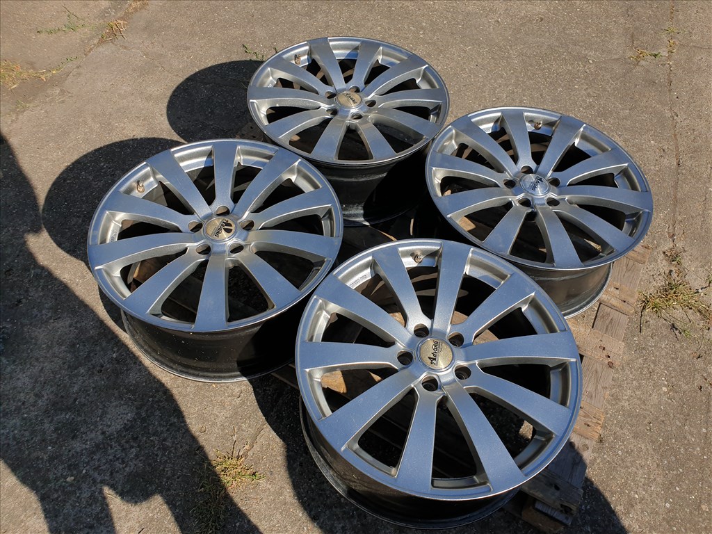 19" 5x114,3 Advanti Racing 5. kép