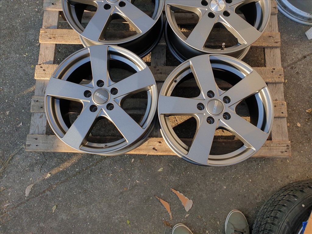 16" 5x108 Dezent TD 2. kép