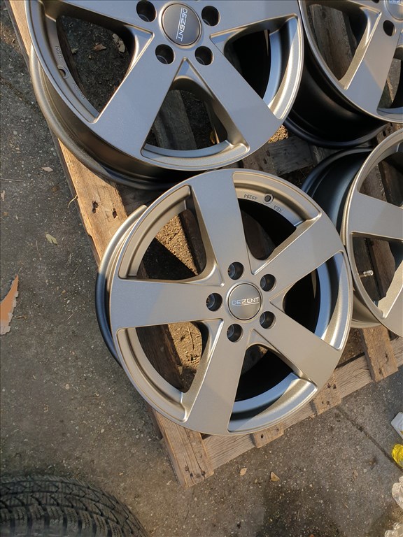 16" 5x108 Dezent TD 3. kép