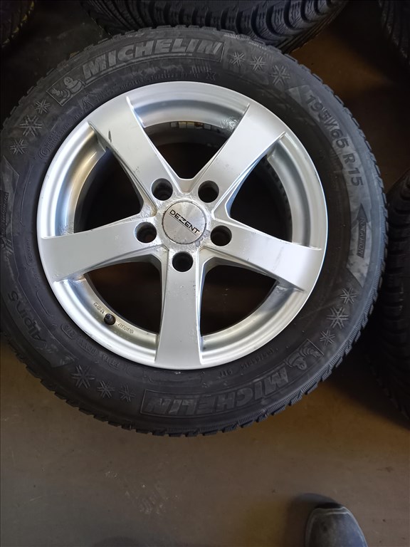Dezent 5x112 lyukosztású 6,5JJ 15" használt alufelni Lxx 2. kép