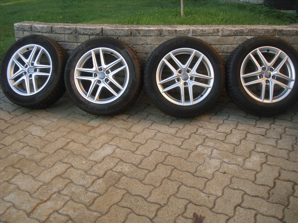 17-es Audi A4 Gyári Alu Felni 1. kép