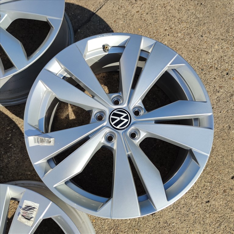 5x112 18 ÚJ!! Gyári Volkswagen alufelni 180000ft a 4db/180/ 2. kép
