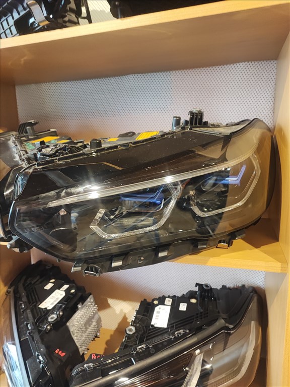 BMW g05 g06 X5 X6 bal black Laser fényszóró  5a279b1 1. kép