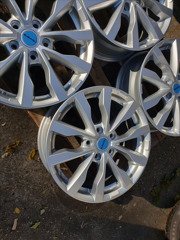 17" 5x114,3 Subaru 3. kép