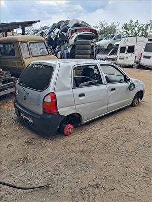 Suzuki Alto V bontásra egyben eladó