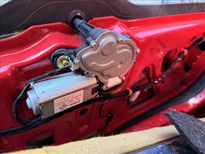 Fiat Panda II ablaktörlő motor  ms2596007000