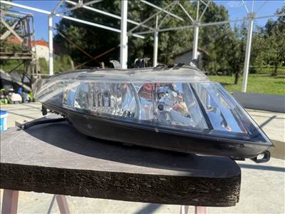8g UFO Honda Civic jobb fényszóró 