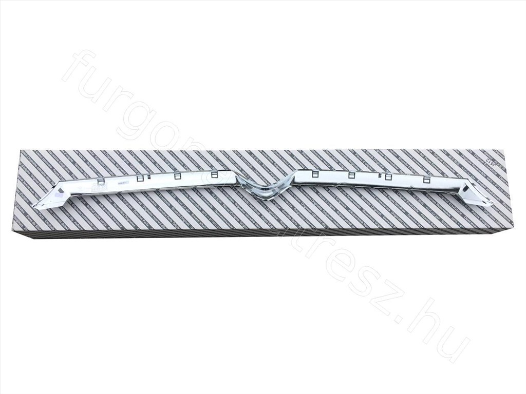 Citroen embléma alsó rész króm           - JUMPER - 1612180780, 735596793 - Eredeti új 735596793 4. kép