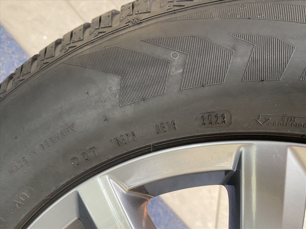 (3808) Volkswagen 18 gyári alufelni felni, 5x112, 255/60 gumi, Touareg 2. kép