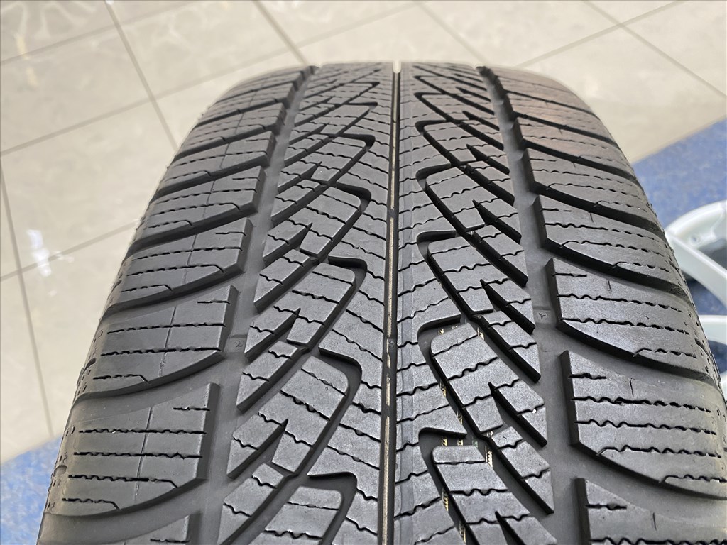 (3808) Volkswagen 18 gyári alufelni felni, 5x112, 255/60 gumi, Touareg 4. kép