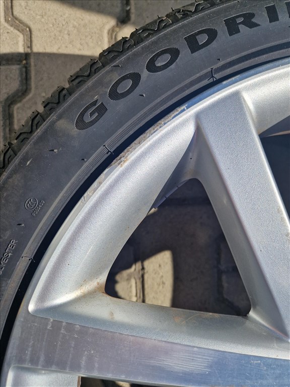  VW Golf 6 stb. 5x112 18" alufelni 225/40 Goodride négyévszakos gumikkal (26318) 12. kép