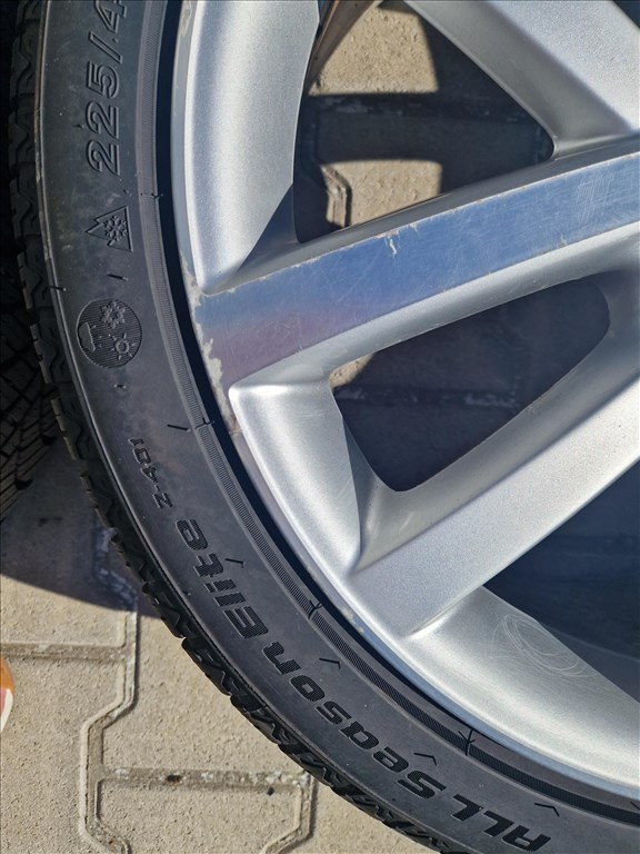  VW Golf 6 stb. 5x112 18" alufelni 225/40 Goodride négyévszakos gumikkal (26318) 17. kép