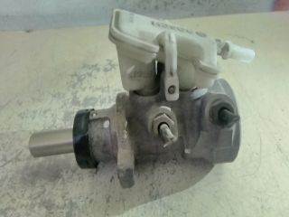 Ford Focus Mk1 Főfékhenger *67605* ford-21030399