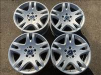 4db gyári 17″ Mercedes-Benz E211 alufelni. (4072)