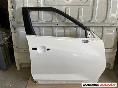 Nissan Juke II (F16) jobb első ajtó 