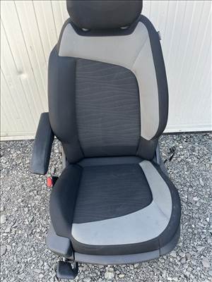 Citroën C4 Picasso II bal első ülés