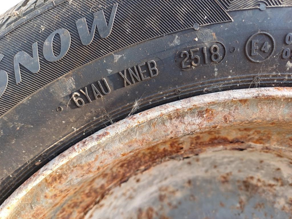 Citroen C3 (2002-2008)  14" 4x108 ET 28  Lemezfelni Garnitúra Gumival  7. kép