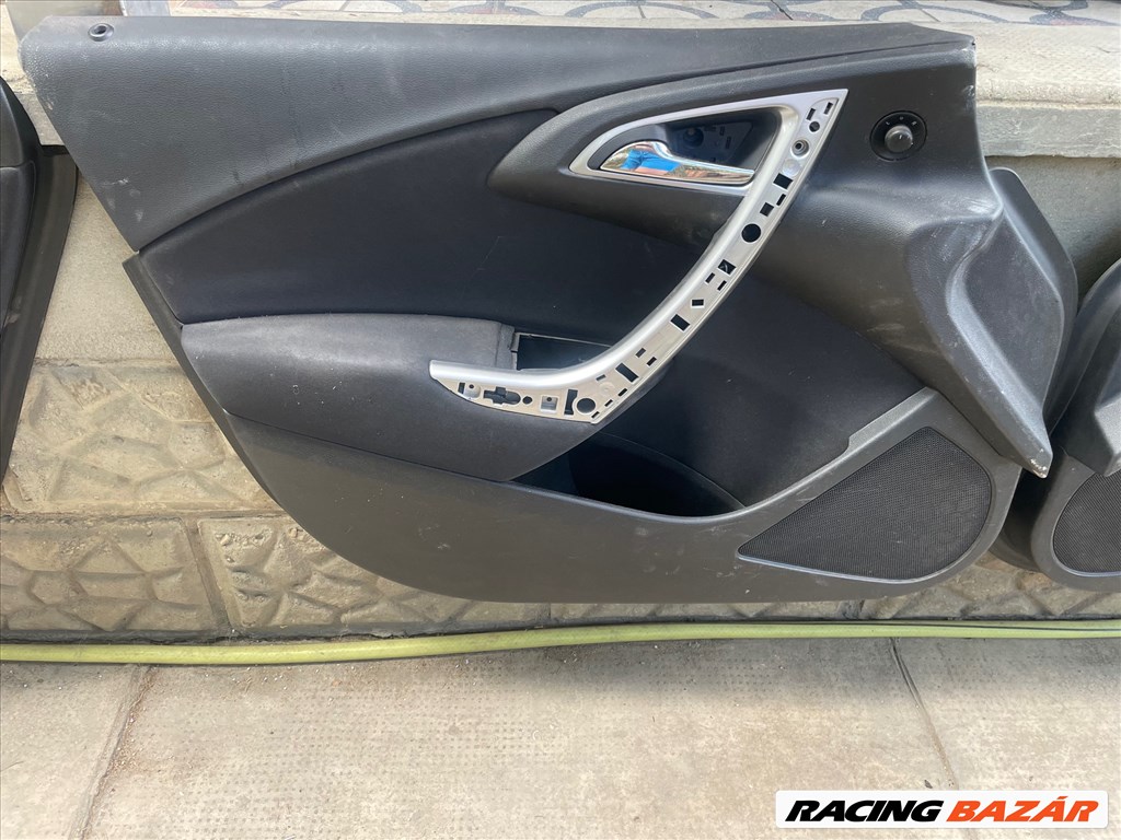Opel Astra J  AJTÓKÁRPIT Sports Tourer  Ajtó króm díszléc , Utastér belső burkolat , Tetőkárpit 2. kép