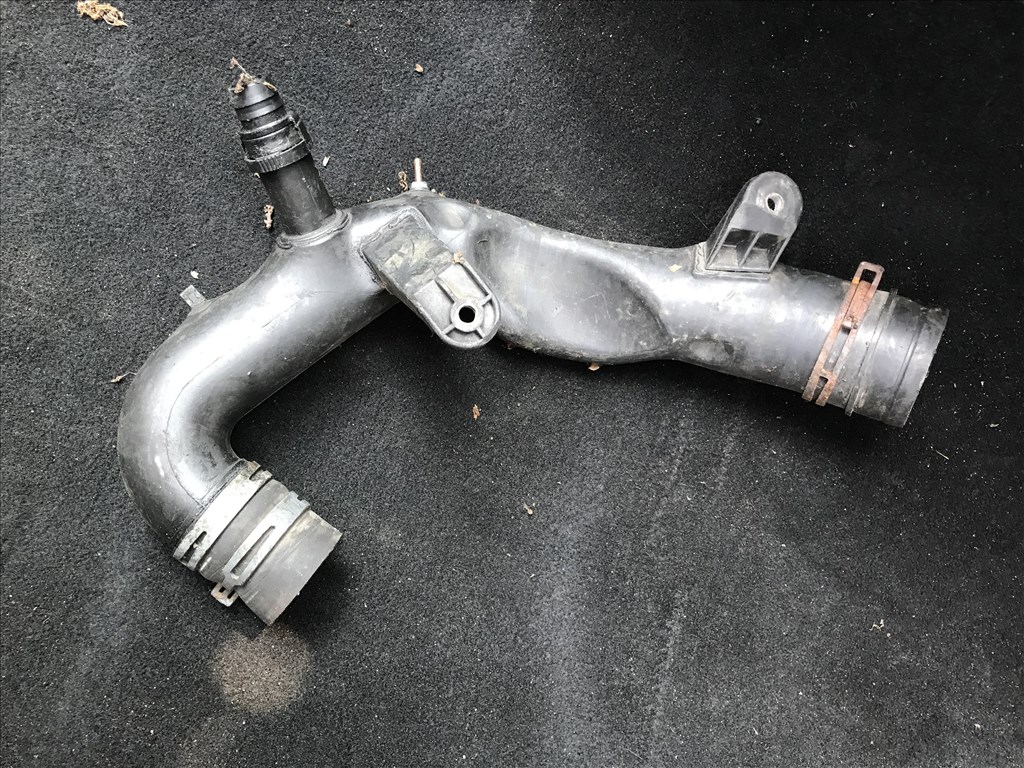 VW POLO 9N _IBIZA 6L_FABIA I 1,4 PD - turbócső 6q0129654bd 1. kép