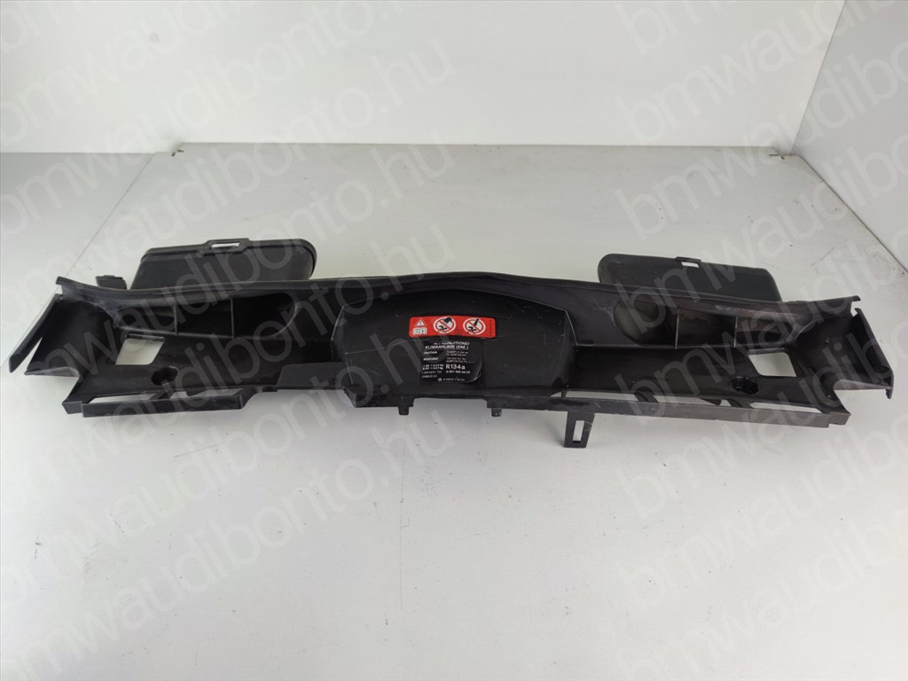 MERCEDES-BENZ E-CLASS (W212) Légbeömlő (A2125000555) 1. kép