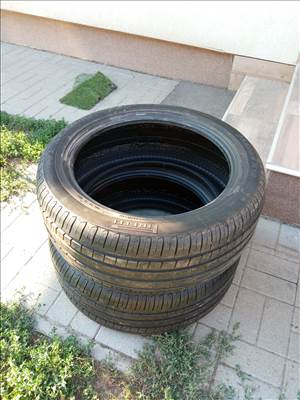  255/45R19" újszerű Pirelli Scorpion nyári gumi eladó 2db.