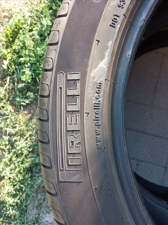  255/45R19" újszerű Pirelli Scorpion nyári gumi eladó 2db. 3. kép