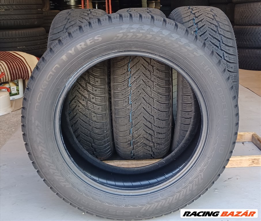 Nokian Hakkapeliitta10 SUV 235/55 R18 téli gumik 85e./4db.9,5mm 3. kép