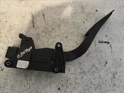 Opel Antara 2.0 CDTI 4x4 gáz pedál  96625893