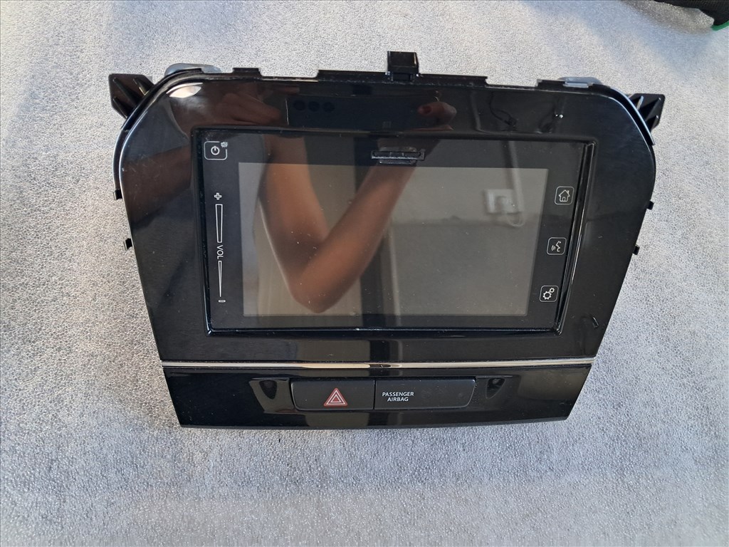 Suzuki Vitara (LY) navigációs fejegység  3992054pa4 2. kép