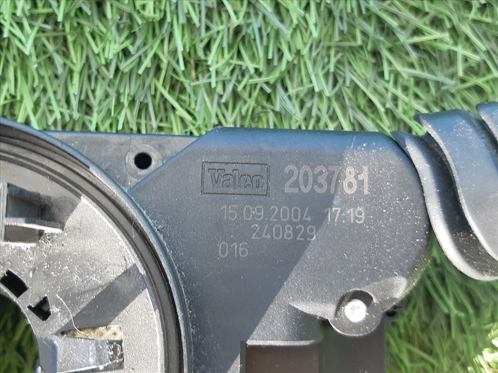 Bontásra: Opel Astra H Enjoy 1.6 benzin, bajuszkapcsoló, kormánykapcsoló  13197719 203781 6. kép