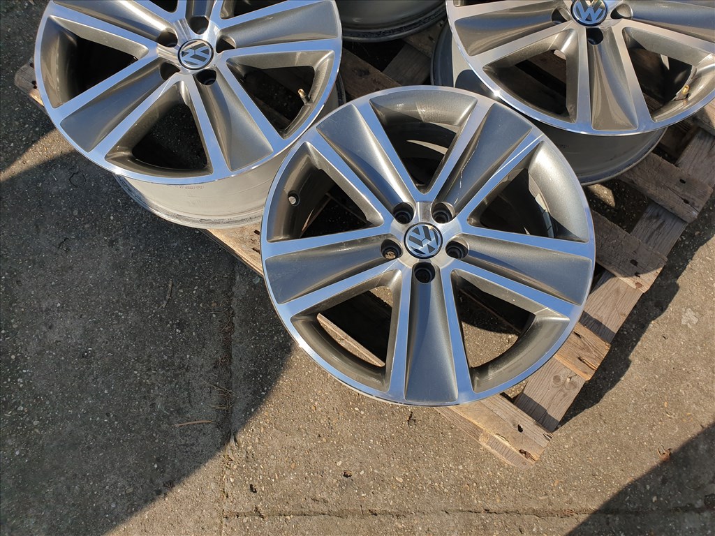 17" 5x100 Volkswagen 4. kép