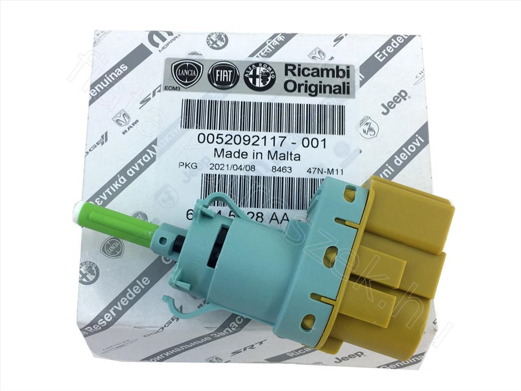 Féklámpa kapcsoló        - CROMA, JUMPER, DELTA, SPIDER, DISCOVERY, GRANDE - 52092117 -  - FIAT eredeti Eredeti új 52092117 1. kép