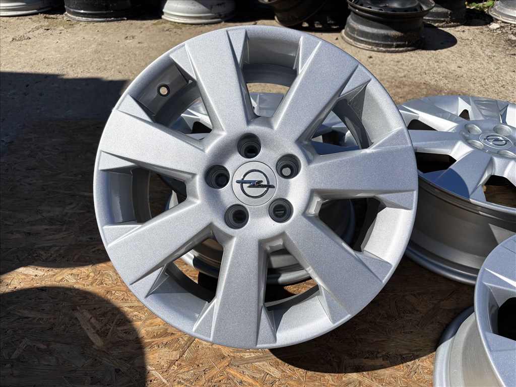 Opel 17" 5x110 gyári alufelni eladó 17 coll Astra Zafira Vectra 1. kép