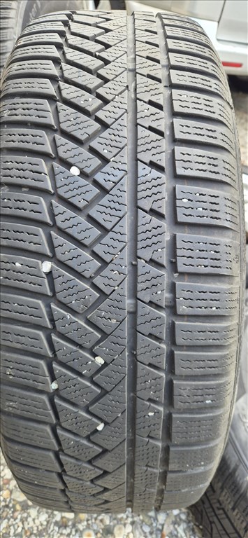  5x114.3 lyukosztású 17" használt Borbet alufelni, rajta 225/60 használt Continental téli gumi  4. kép