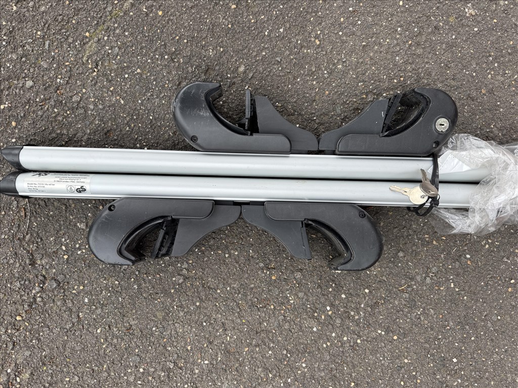 Dacia Duster tető csomag tartó eladó! 2. kép