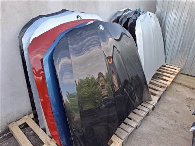 BMW E90 motorháztető 