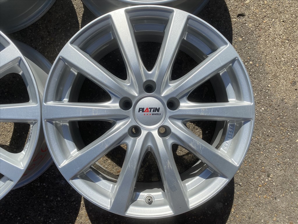 4db Platin 17" VW - Skoda alufelni. (4056) 2. kép